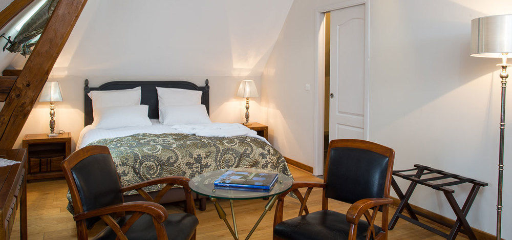 Aux Charmes De Maintenon Kültér fotó