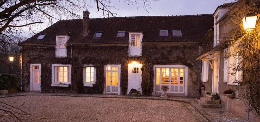 Aux Charmes De Maintenon Kültér fotó